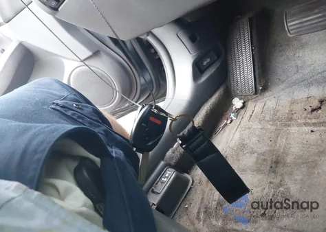 2006 Honda Accord Sdn 2.4 Ex from USA, damaged, VIN 1HGCM56856A066804